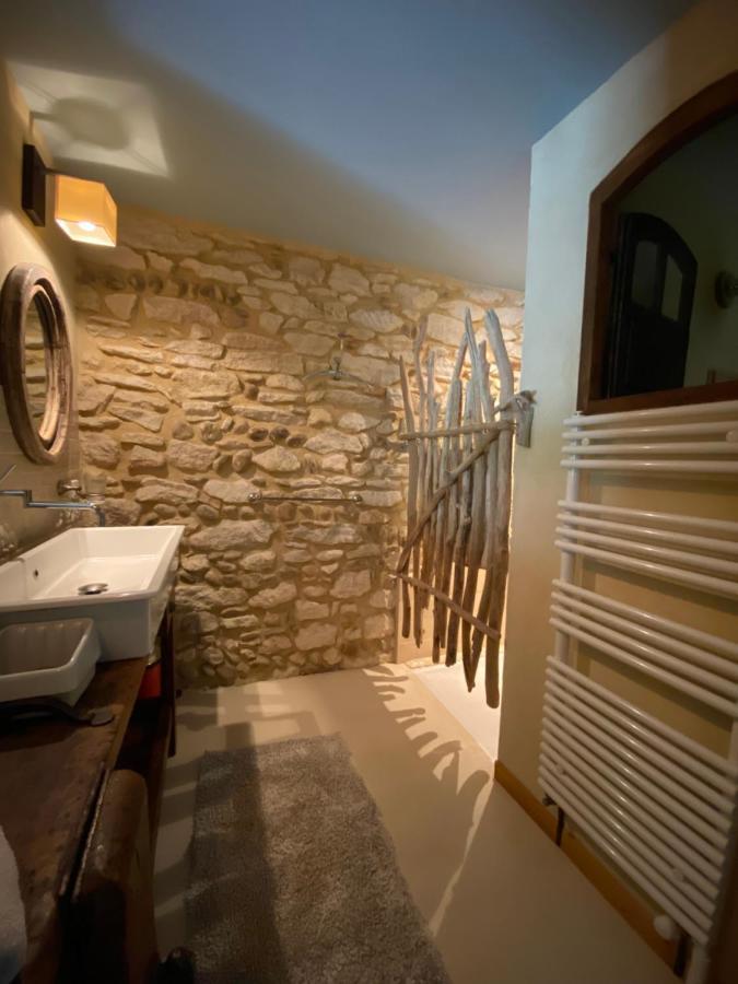 Appartement Cecile - Campagne Avec Piscine Commune - Eyragues 외부 사진